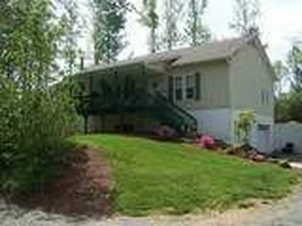 989 Arvin Hill Ln, Lexington, NC 27295