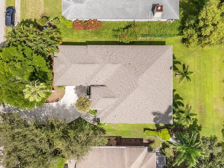 1580 Argyle Dr — Photo 5