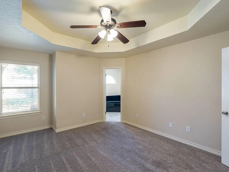 2604 Bluebonnet Valley Dr — Photo 17