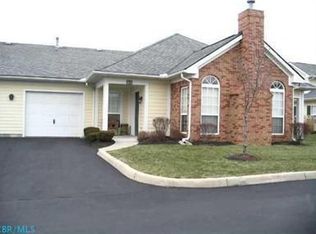 119 Orchard Oak Dr, Blacklick, OH 43004