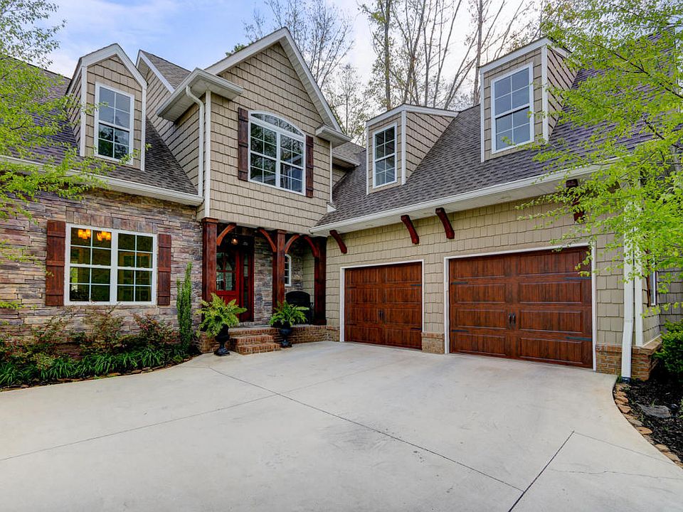 1st image of 8873 Ebenezer Oaks Ln