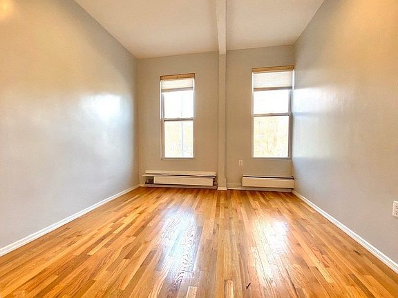 4th image of 440 Lafayette Ave #2N