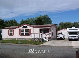 311 Sid Snyder Dr, Long Beach, WA