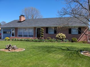 10025 Melody Ln, Hagerstown, MD 21740