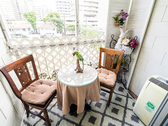 5th image of 249 Kapili St