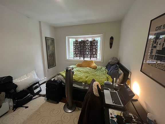 3rd image of 21-28 Broadway #3F