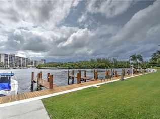 105 NE 19th Ave, Deerfield Beach, FL 33441