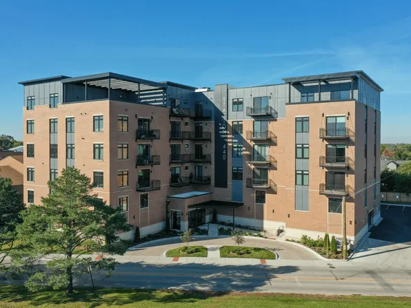 HIGHPOINT Highwood Station 440