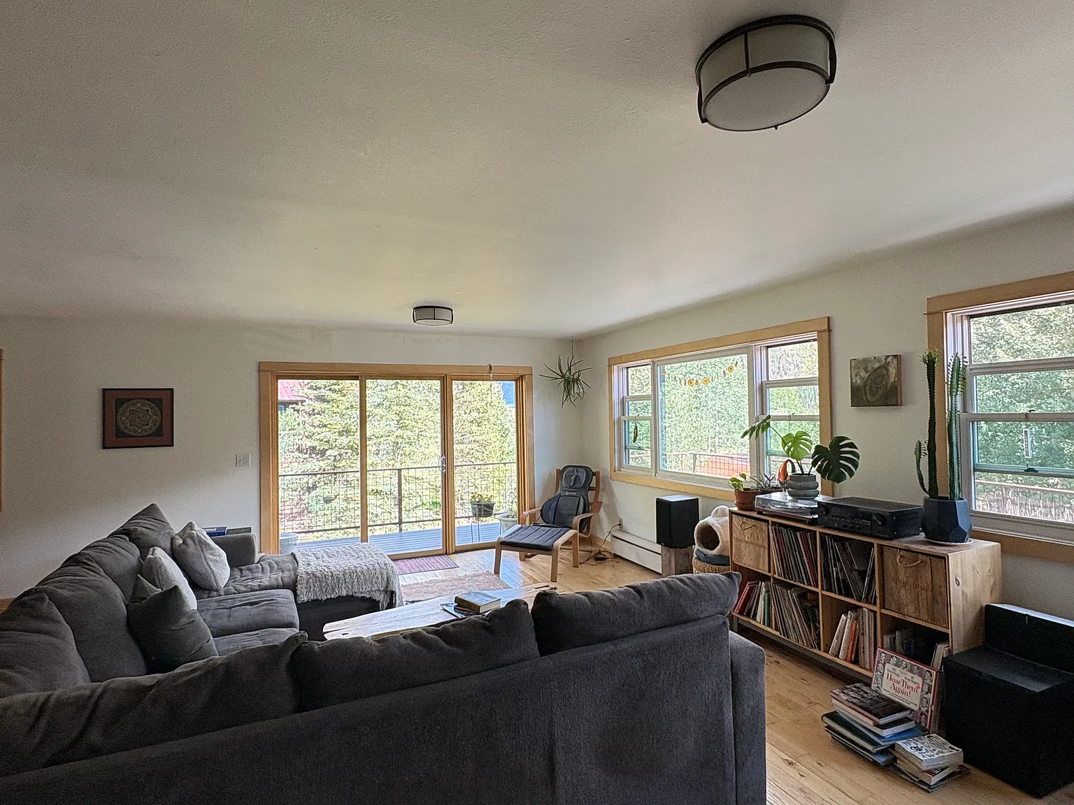 5 bed, 2912 sqft, $7,500 — Photo 4