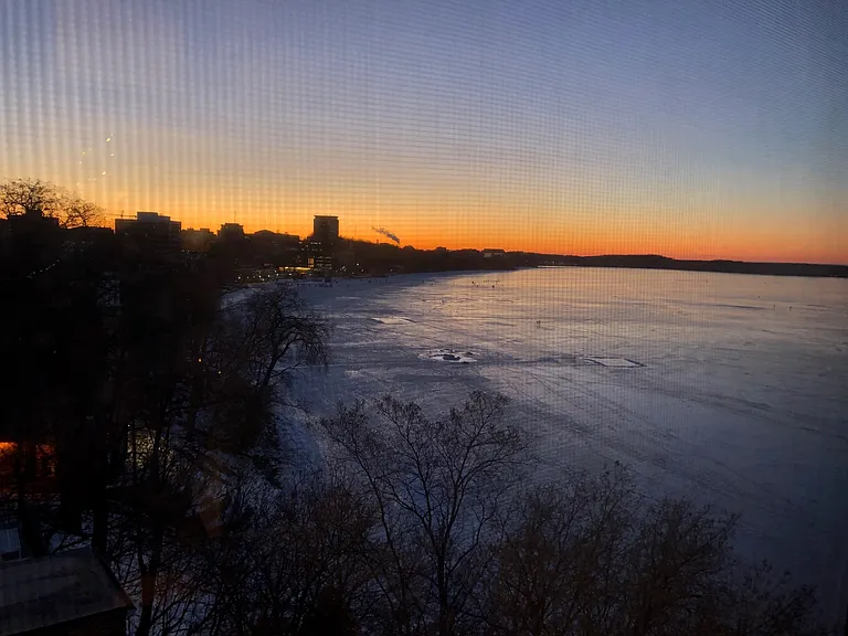 Mendota Lakeshore Apartments LLC — Photo 70