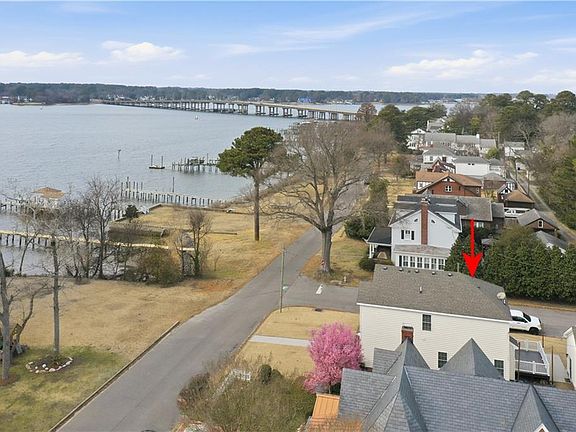 3rd image of 501 Riverside Dr