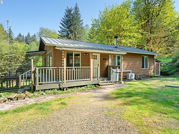 3rd image of 42720 Hidden Springs Dr