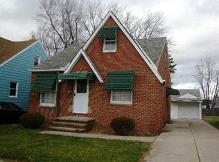 8116 Snow Rd, Parma, OH 44129