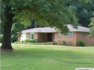 74 Murphy Pvt Dr, Hartselle, AL 35640