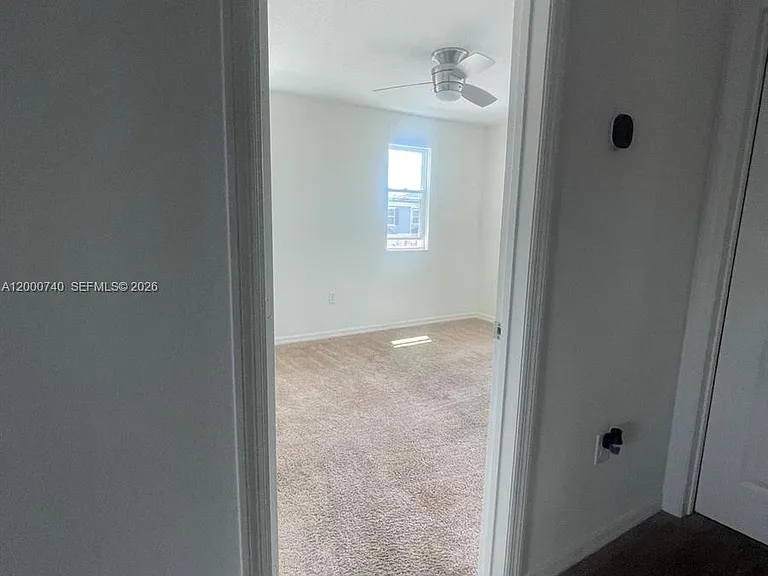 594 Preserve Pointe Blvd — Photo 13