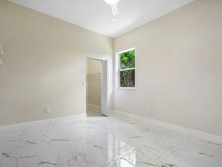 50 Lake Eden Dr — Photo 32