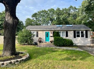 104 Orion Dr, Brick, NJ 08724