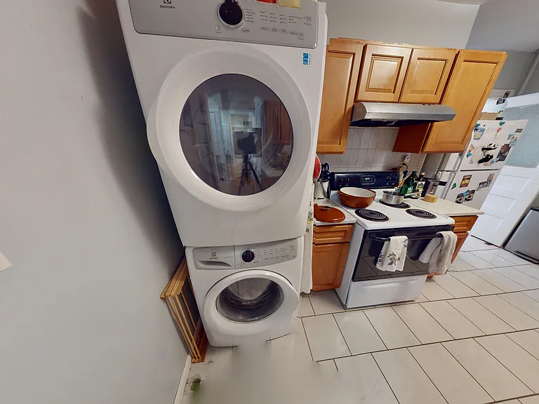 1887 Beacon St #1 — Photo 1