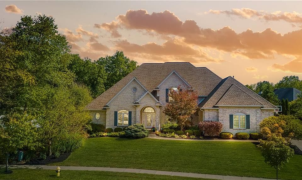 2071 Eagle Trace Dr, Greenwood, IN 46143 Zillow