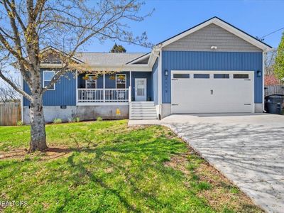 2113 Sunny Ln, Knoxville, TN, 37912