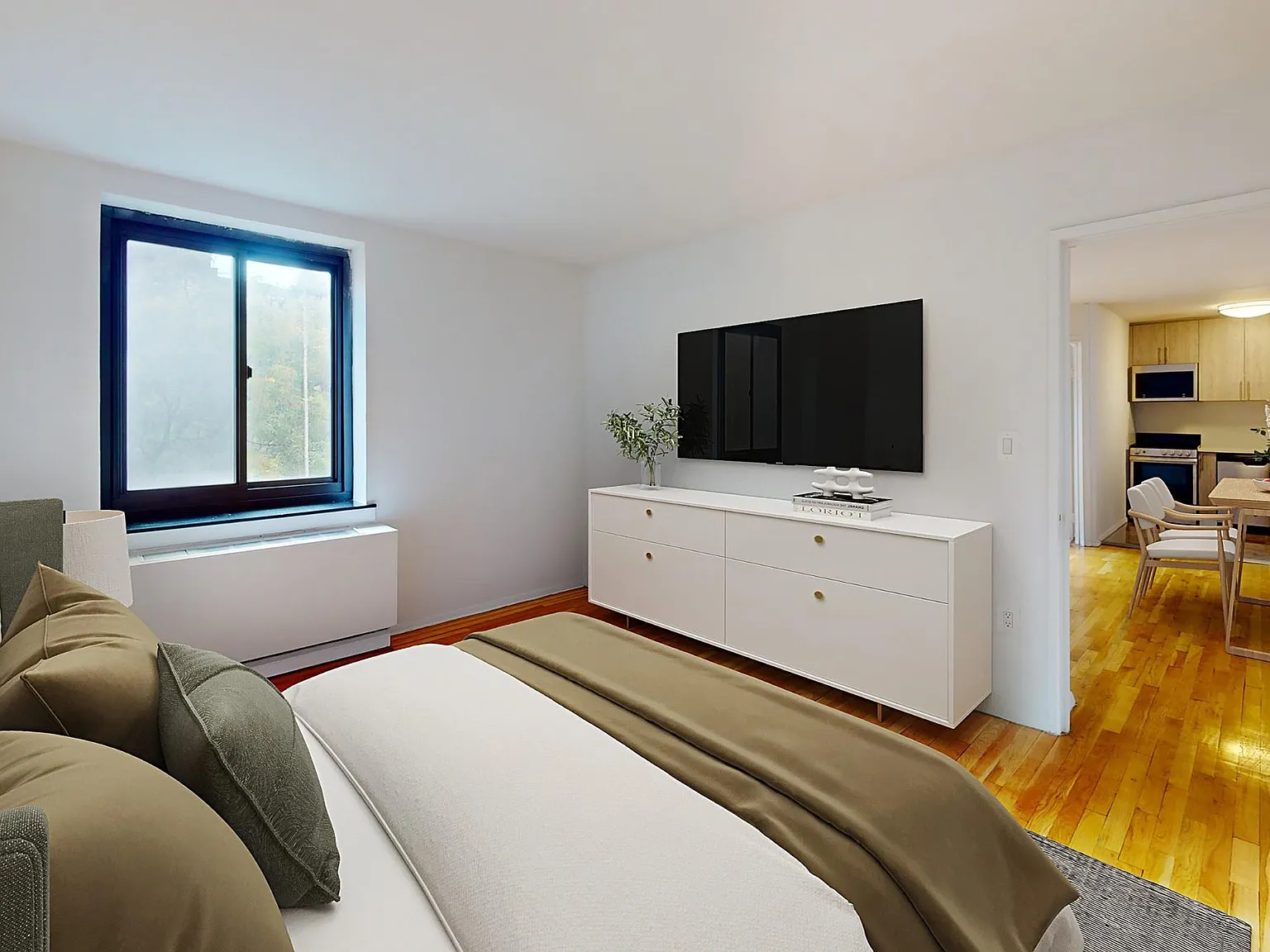 230 East 30th Street — Photo 4