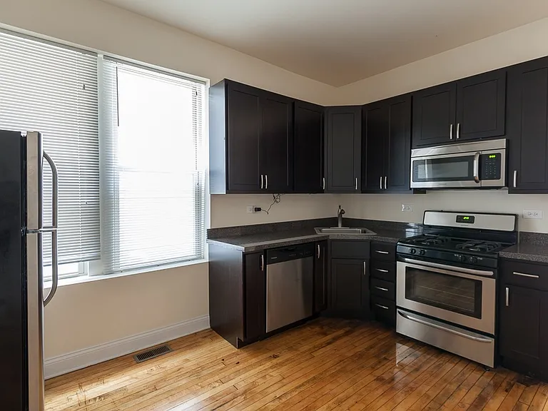 2729 W. Thomas St. — Photo 3
