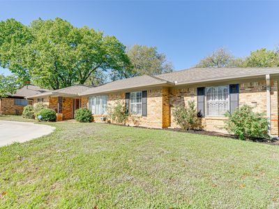 1401 Crescent Dr, Sherman, TX, 75092