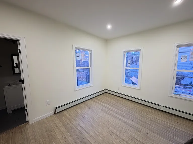11 Adams St #1 — Photo 11