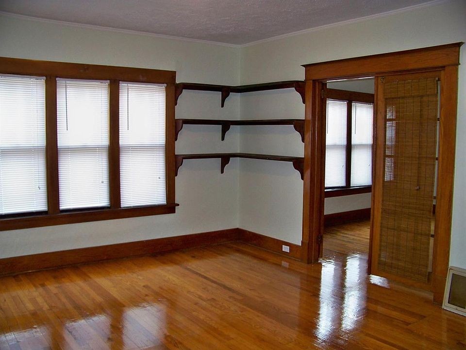 Duplex Close to Downtown 317 Pine Ave NW Grand Rapids MI Zillow