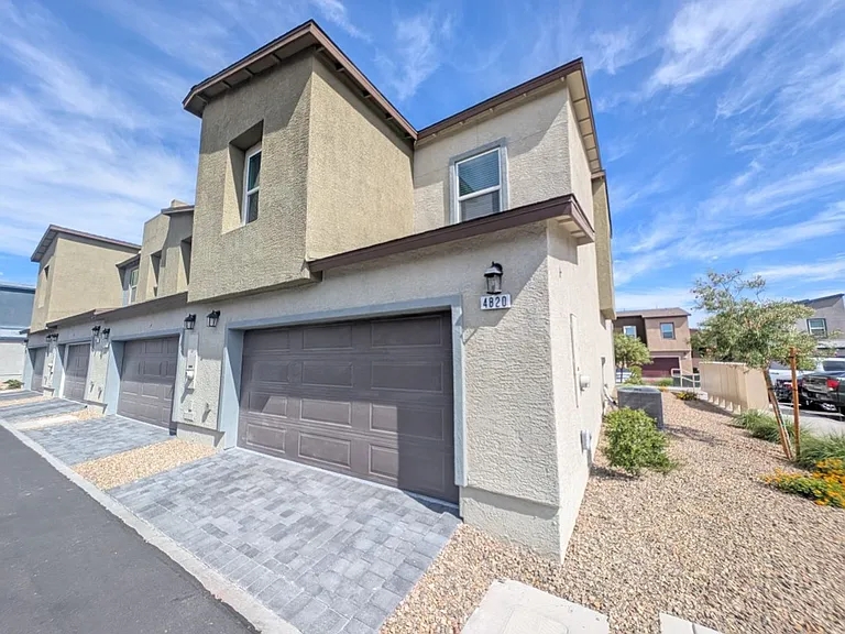 4820 Orchid Ridge Ave — Photo 1
