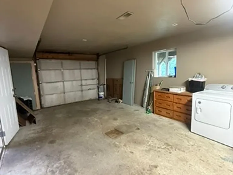 3820 Hardluck Dr — Photo 5
