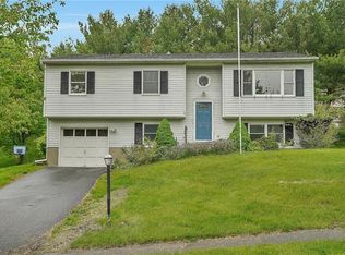 10 King St, Monroe, NY 10950