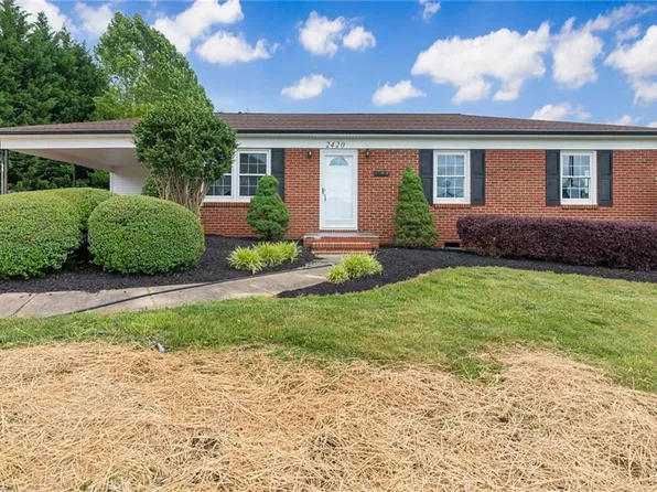 2420 25th St NE, Hickory, NC 28601