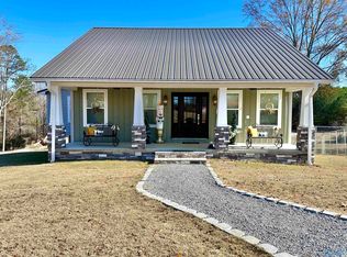 1525 14th Ave, Haleyville, AL 35565