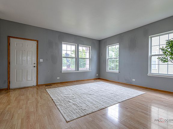 2nd image of 357 W Waterbury Dr