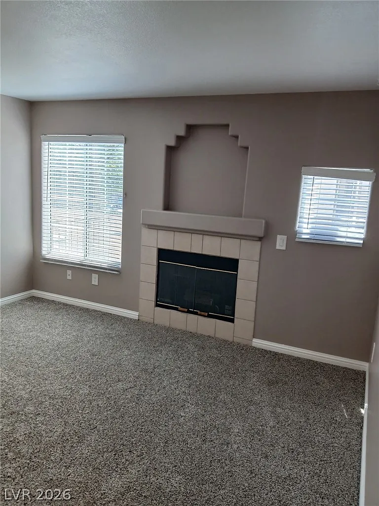 2 bed, 1.0 bath, 1018 sqft, $1,700 — Photo 2