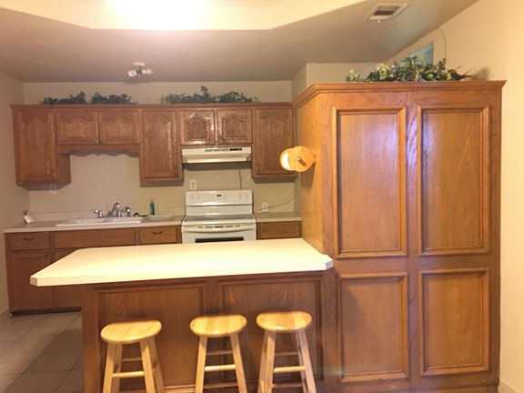 5th image of 2819 Spanish Palms Drive S