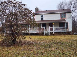 558 W Clarkston Rd, Lake Orion, MI 48362