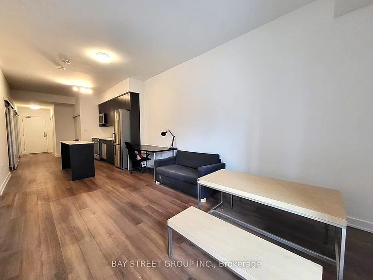2433 Dufferin St #206 — Photo 9