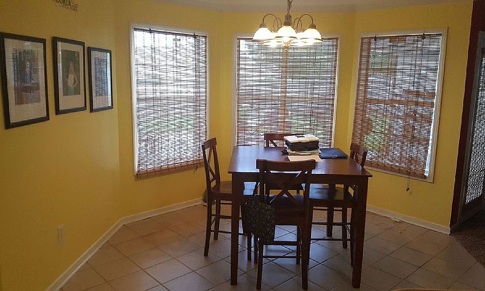 1st image of 127 Live Oaks Blvd