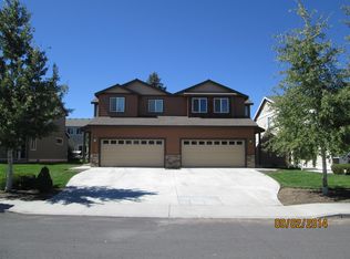 117 SW 25th St, Redmond, OR 97756