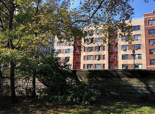 Rented by Corcoran | media 2