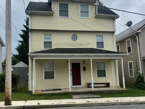 38 W California St, Mercersburg, PA 17236