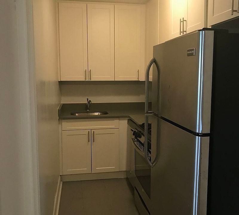 1st image of 9801 67th Ave APT 6O
