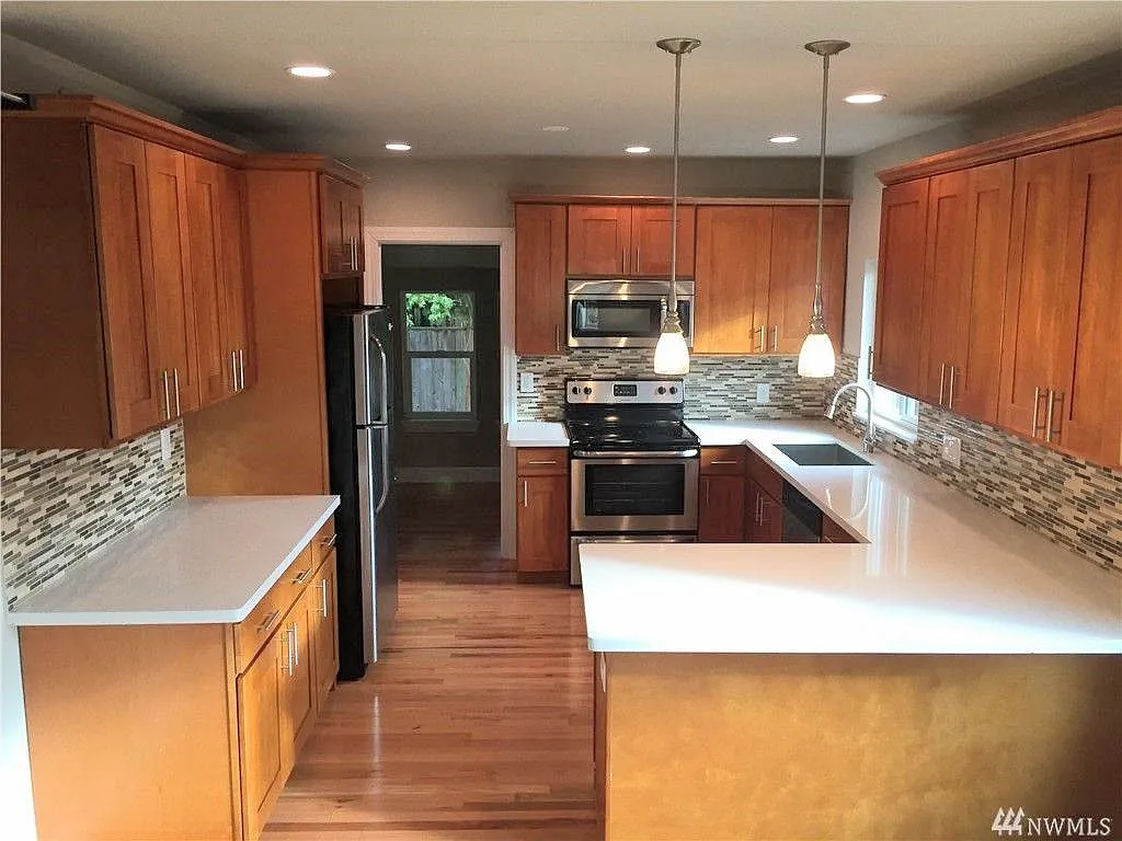 2 bed, 1000 sqft, $2,650 — Photo 4