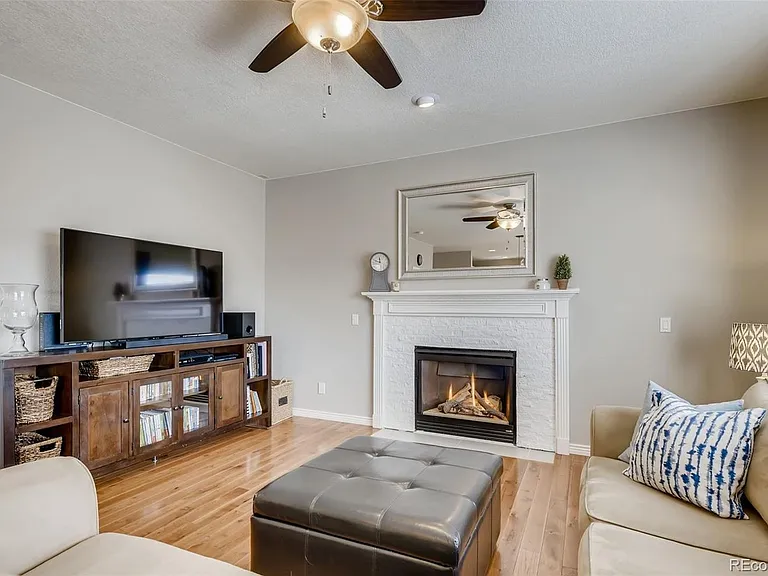 1270 Thornbury Pl — Photo 8