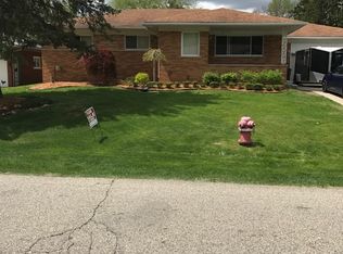 53133 Wolf Dr, Shelby Township, MI