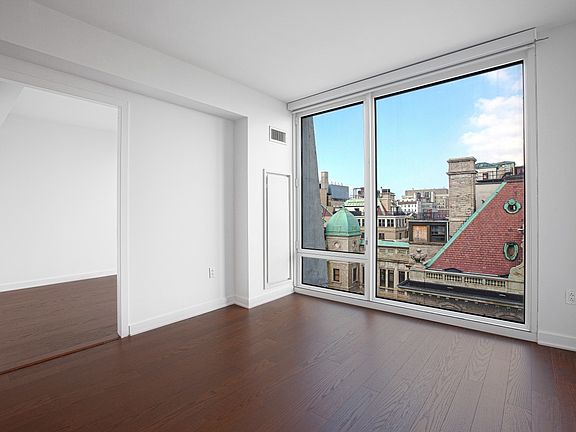 3rd image of 400 W 113th St APT 628