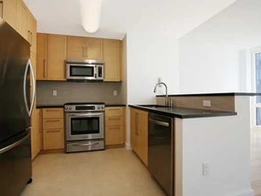 Rented by Corcoran | media 1