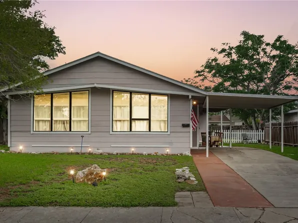 1645 Brentwood Dr, Corpus Christi, TX 78415